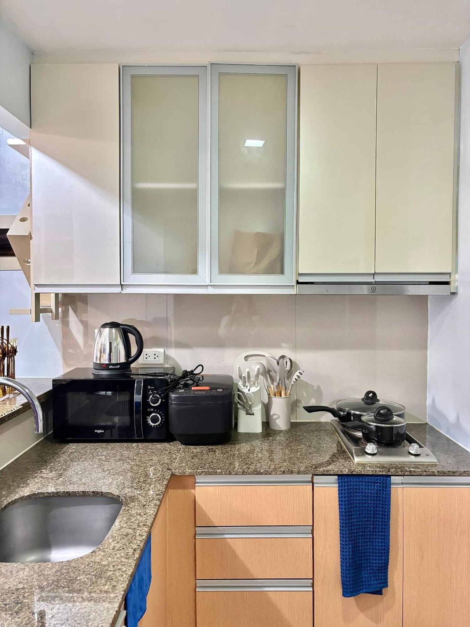Greenbelt Hamilton Tower 1 Makati City Kültér fotó